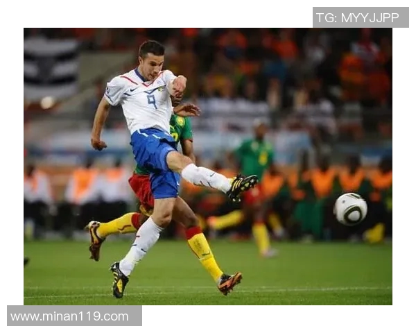 荷兰与喀麦隆比赛比分预测分析及双方近期状态评估