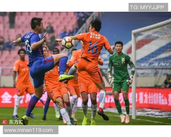 2016年山东鲁能与上海申花激战回顾球迷心中的经典对决与精彩瞬间