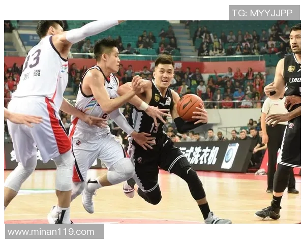 CBA精彩回放辽宁队对阵广州队比赛全程回顾与精彩瞬间分析