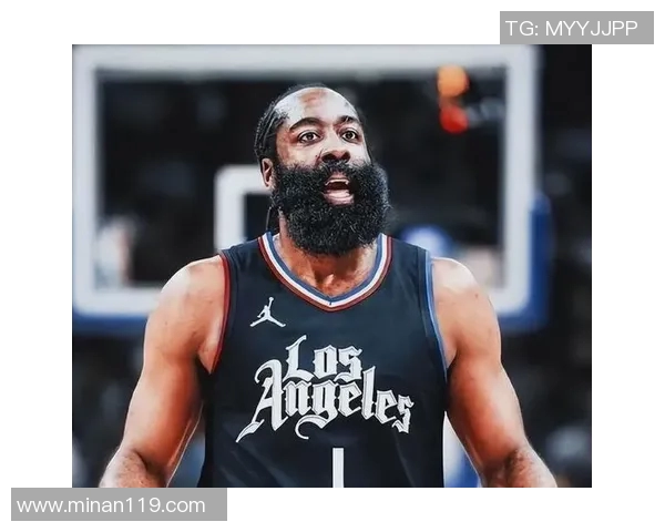 詹姆斯哈登如何在NBA赛场上重塑自己的篮球风格与职业生涯新篇章